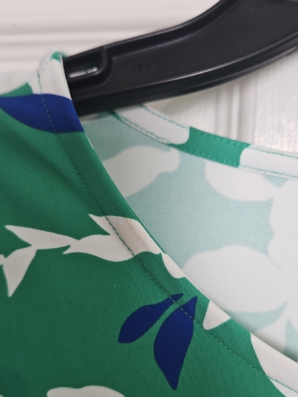 Southern Tide Leira 3/4 Sleeve UV Protection Shift Dress: Simply Green: Small - Picture 16 of 16